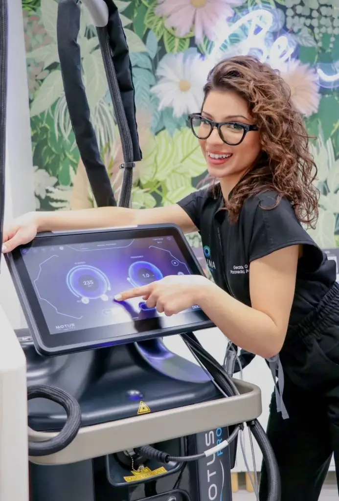 moveo-glow-laser-treatment-with-the-motus-pro-in-orlando-fl/